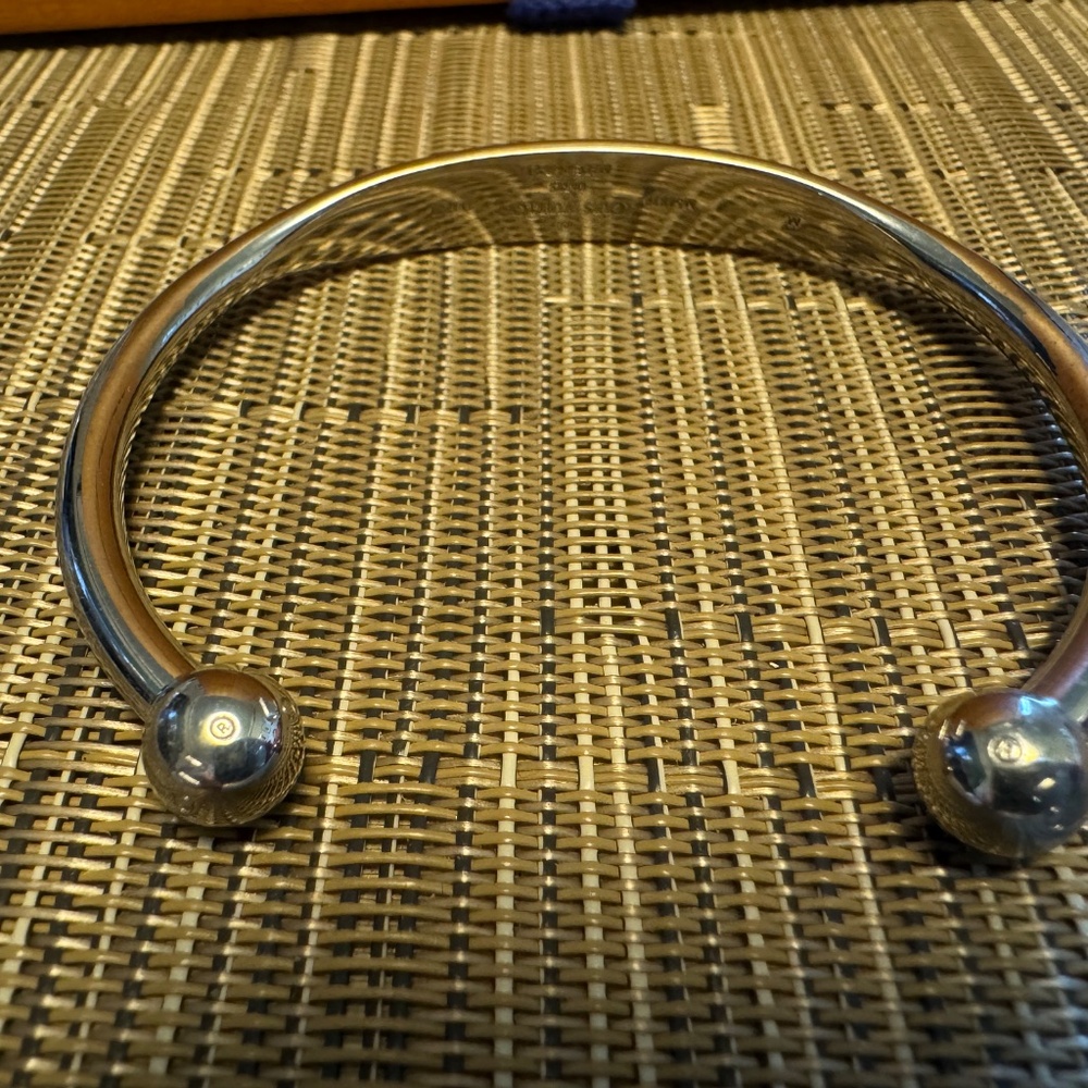 Louis Vuitton Monogram Jonc Cuff Bracelet - Picture 4 of 6